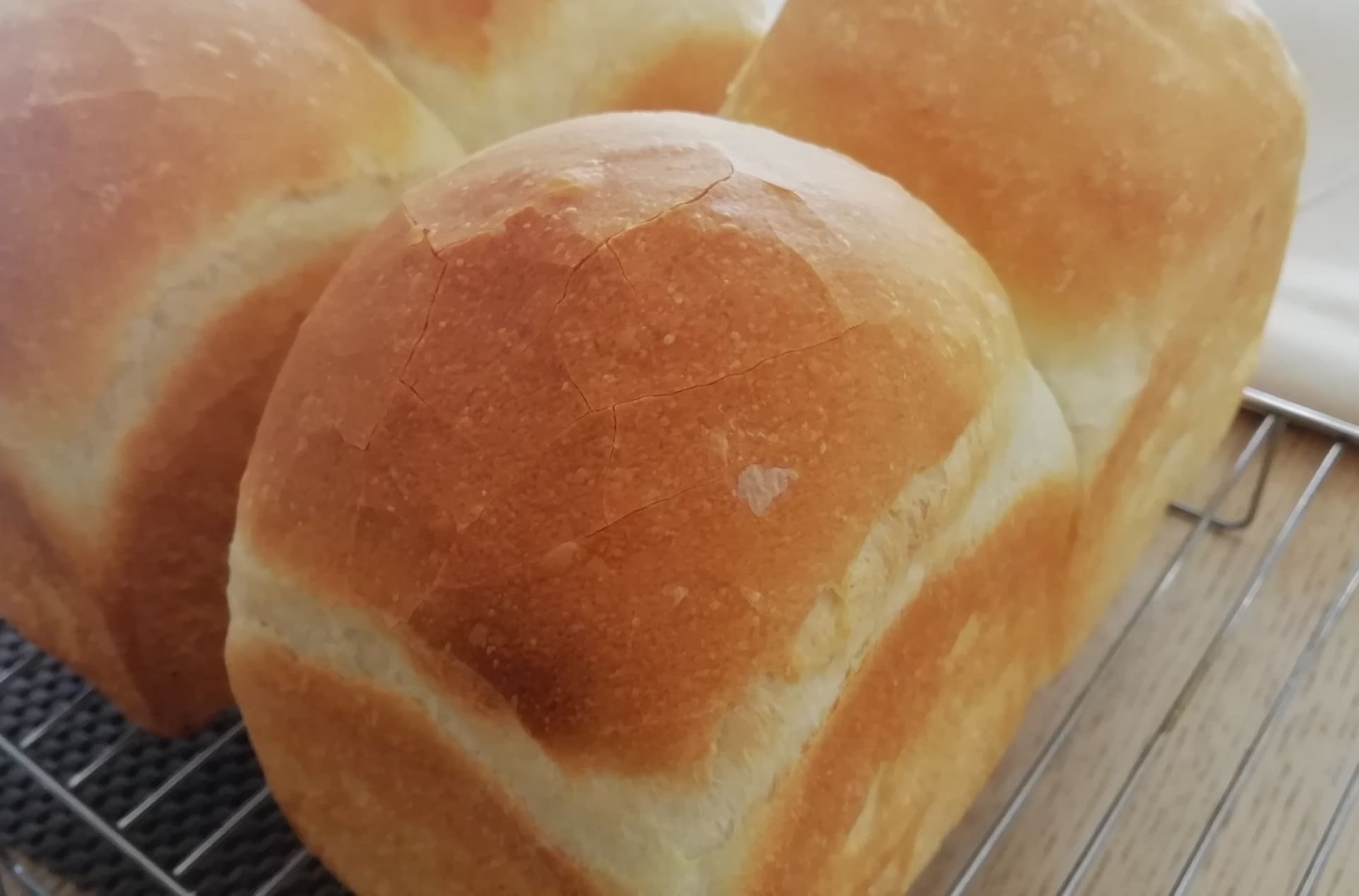 天然酵母パン工房イチマル slide